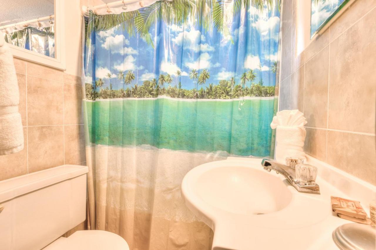 Tropic Terrace #16 - Beachfront Rental Apts St. Pete Beach Luaran gambar